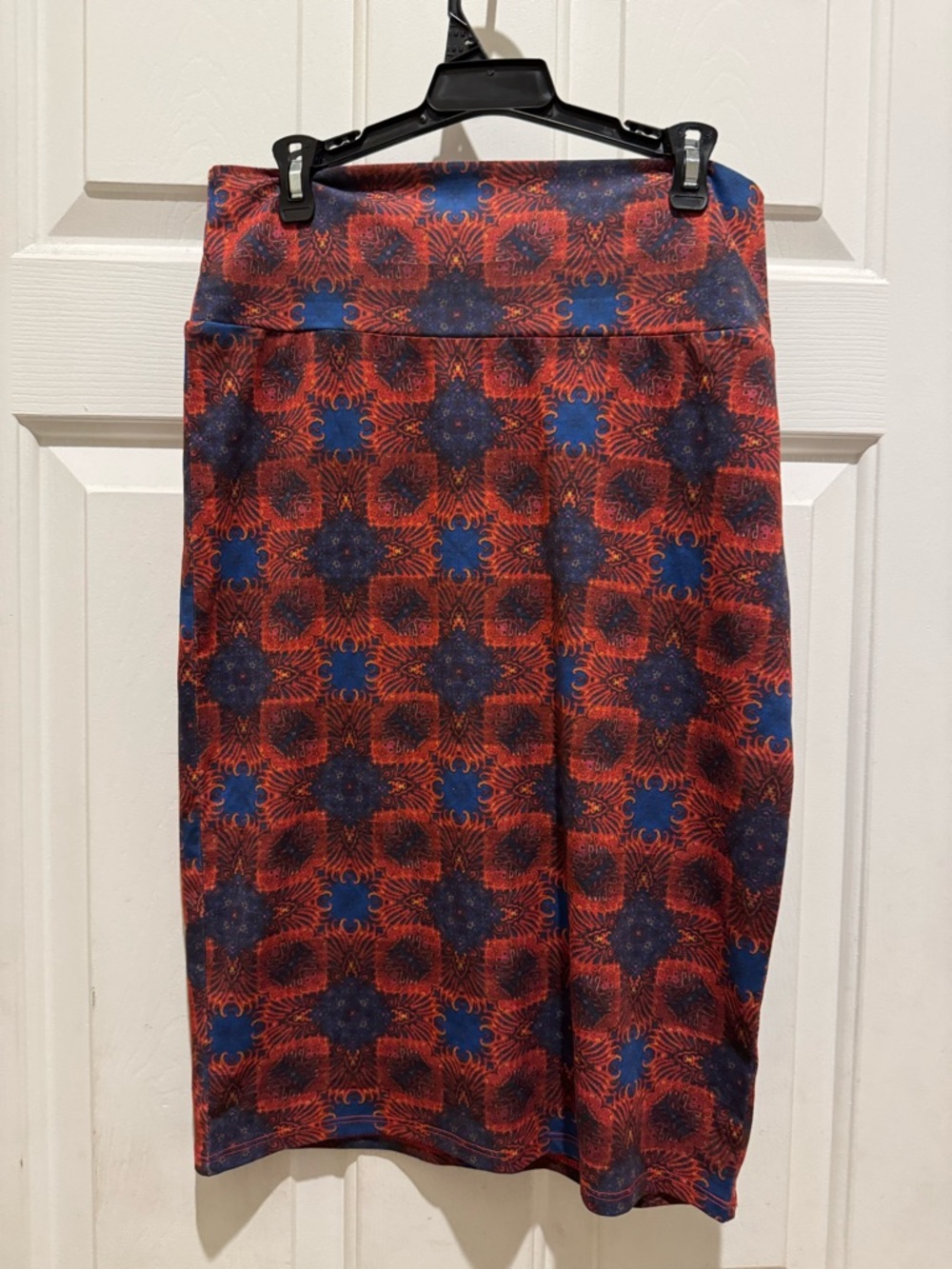 LulaRoe Cassie Skirt Size Small